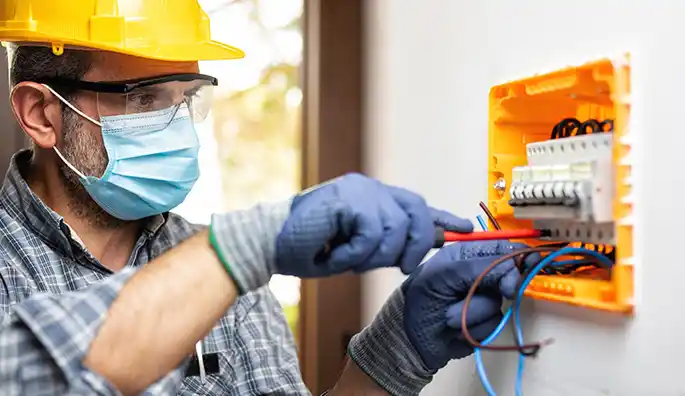 مقاول كهرباء متخصص في مشاريع البناء بالدمام